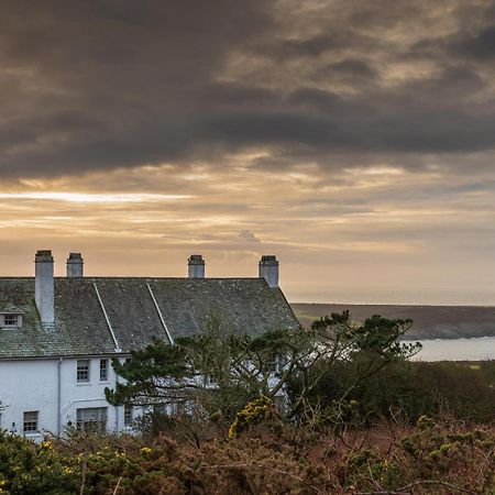 Vila Tan Y Cytiau Holyhead Exteriér fotografie